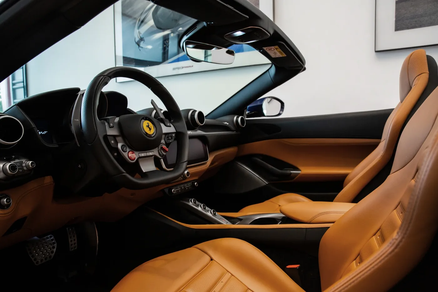 2019 Ferrari Portofino proposée par un concessionnaire spécialisé à Hengelo, Pays-Bas, photo 5 sur 15