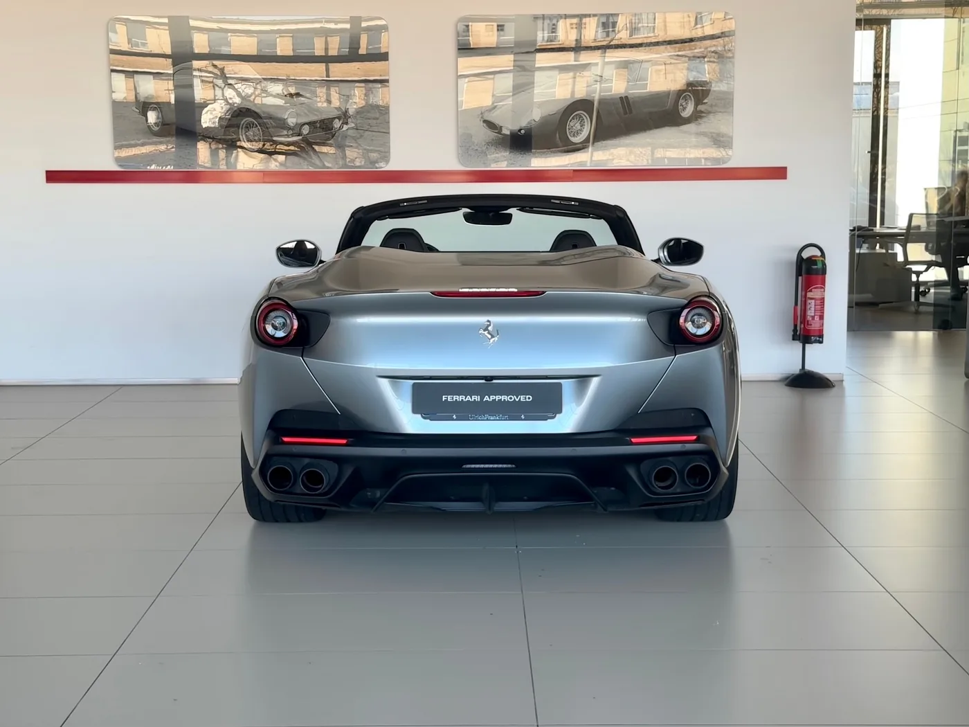 2019 Ferrari Portofino angeboten von einem Fachhändler in Frankfurt am Main, Deutschland, Foto 4 von 15