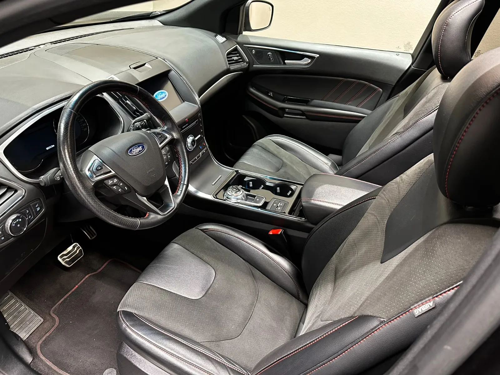 2019 Ford Edge ST-Line, 8/23