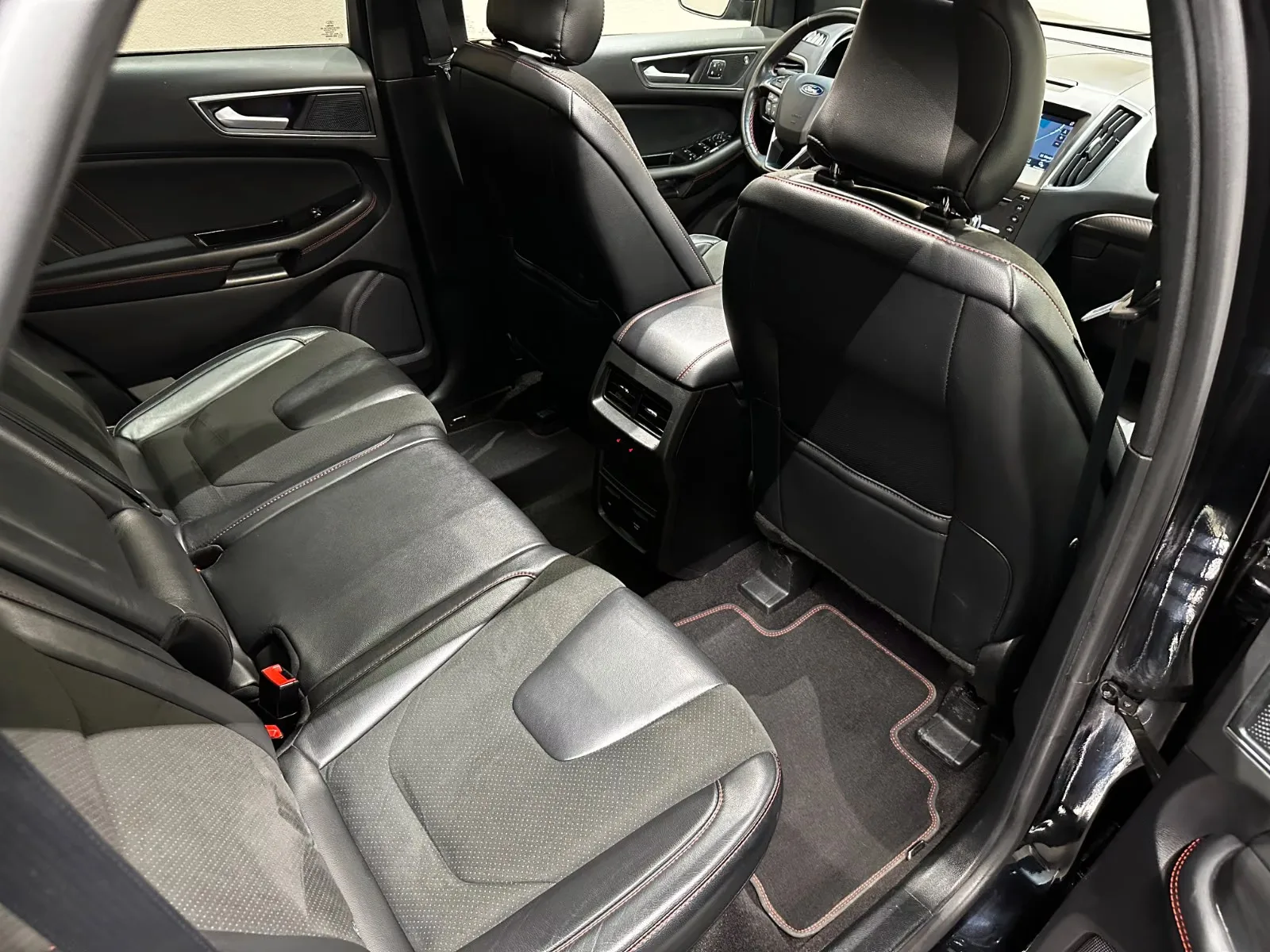 2019 Ford Edge ST-Line, 16/23