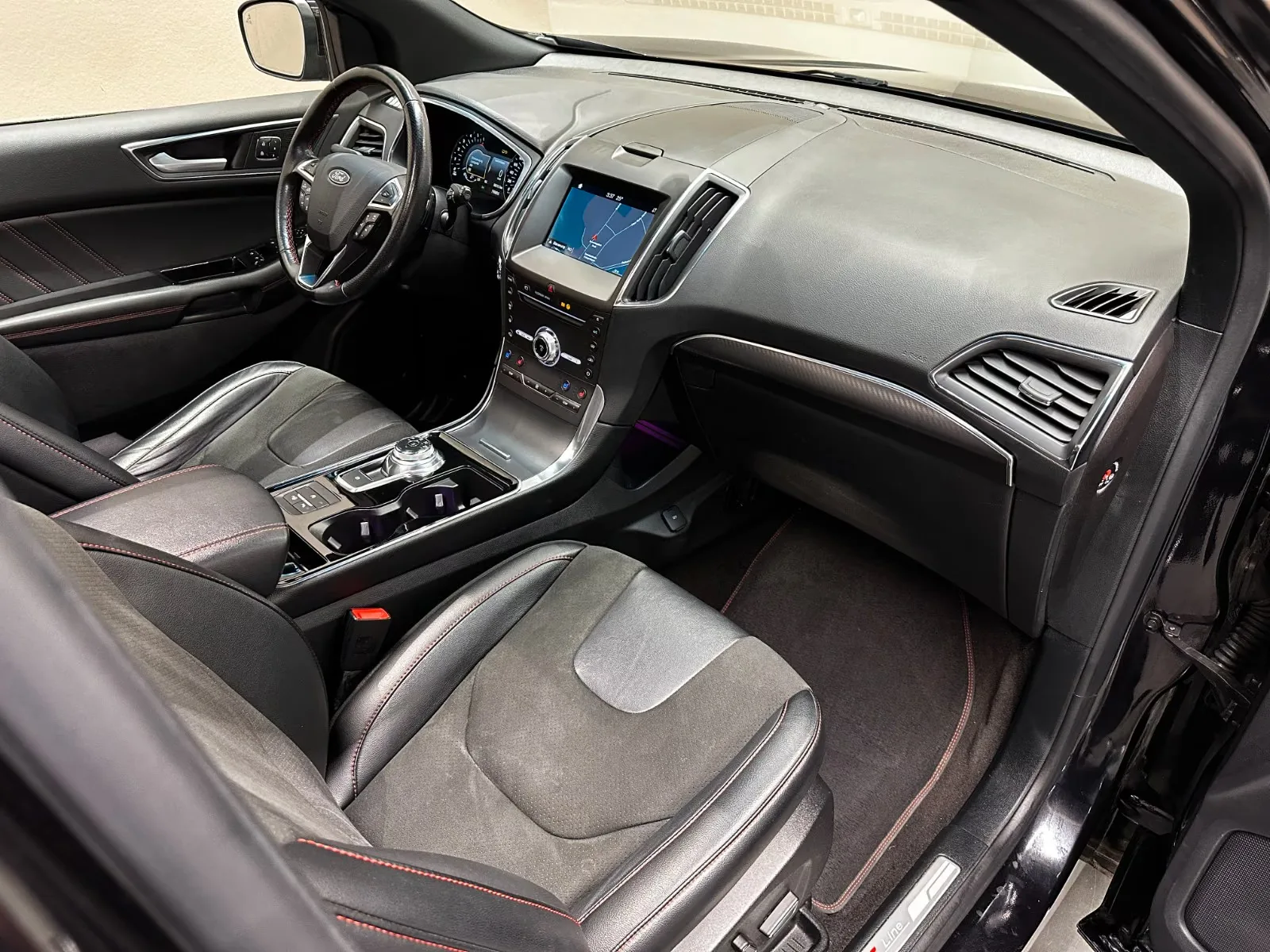 2019 Ford Edge ST-Line, 19/23