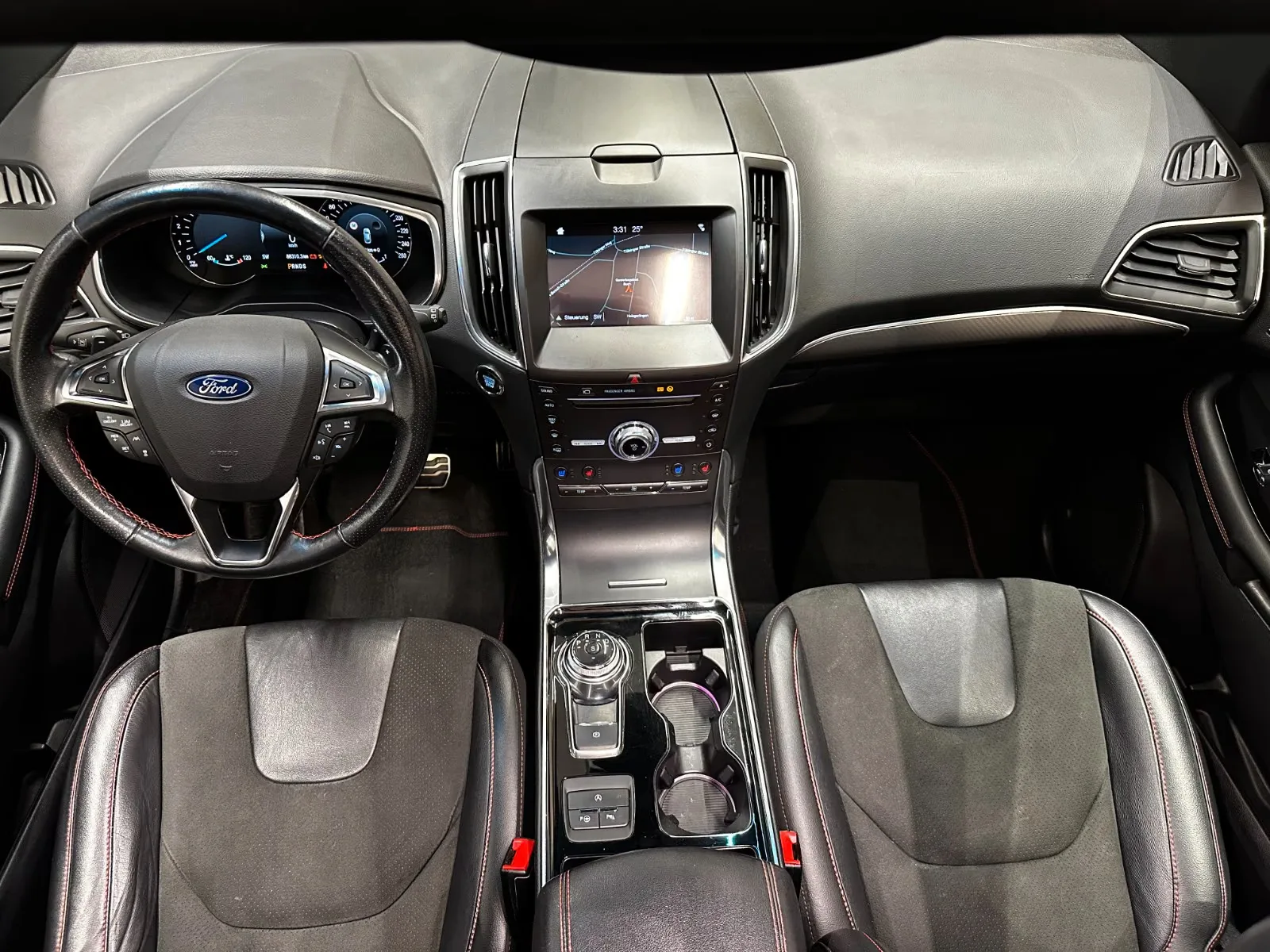 2019 Ford Edge ST-Line, 22/23