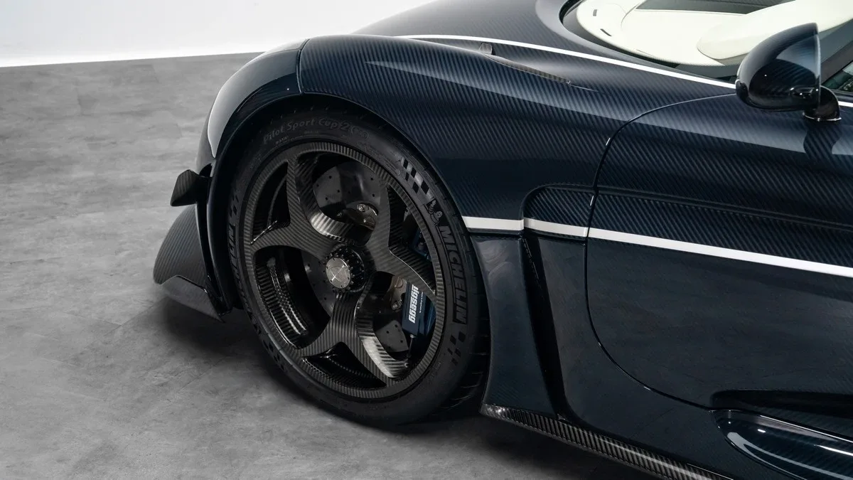 2019 Koenigsegg Regera angeboten von einem Fachhändler in Dubai, Vereinigte Arabische Emirate, Foto 6 von 25