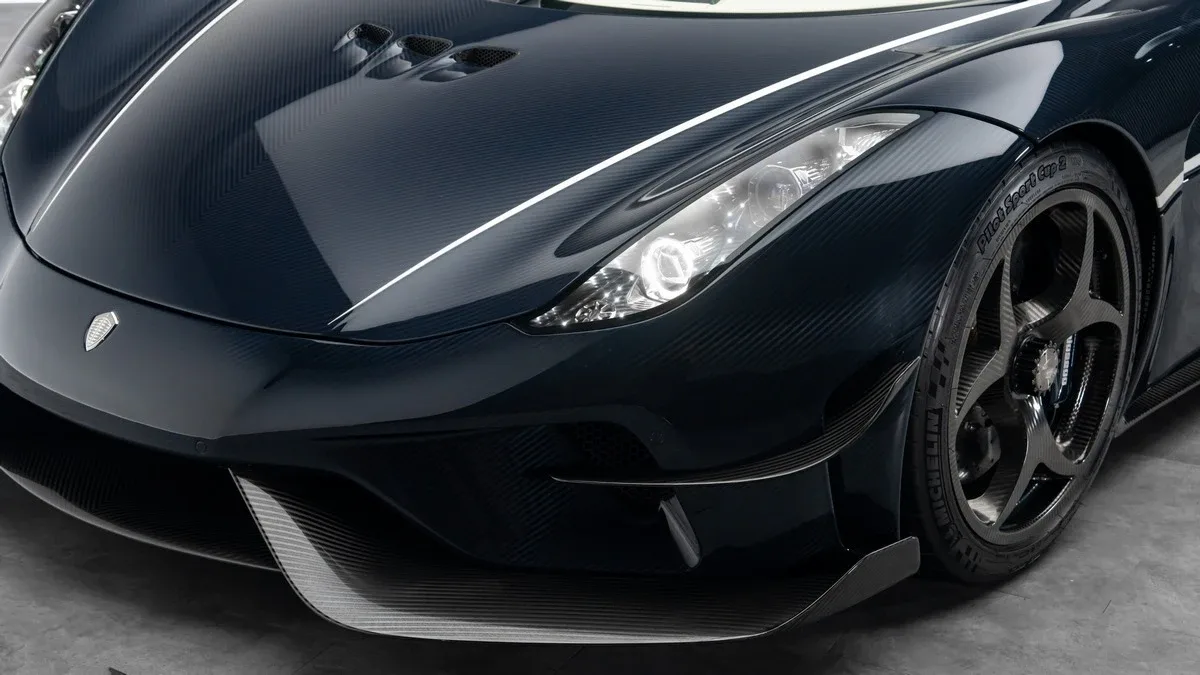 2019 Koenigsegg Regera angeboten von einem Fachhändler in Dubai, Vereinigte Arabische Emirate, Foto 7 von 25
