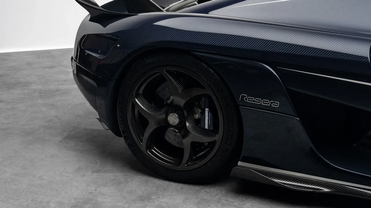 2019 Koenigsegg Regera angeboten von einem Fachhändler in Dubai, Vereinigte Arabische Emirate, Foto 21 von 25