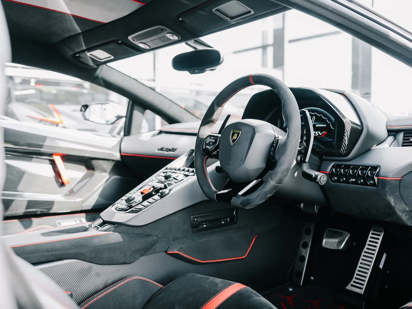 2019 Lamborghini Aventador SVJ proposée par un spécialiste de la supercar à Preston, Royaume-Uni, photo 20 sur 25