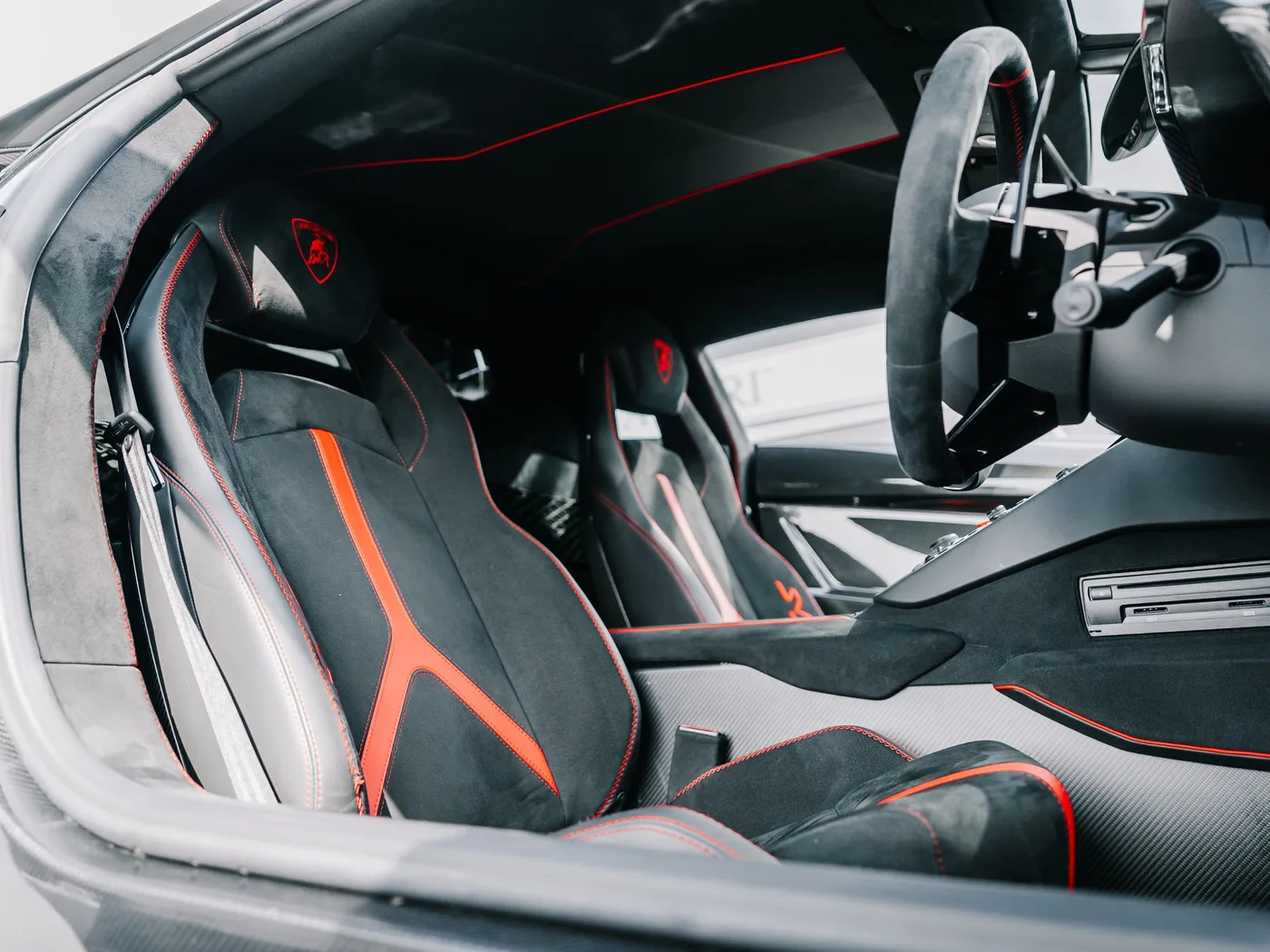 2019 Lamborghini Aventador SVJ proposée par un spécialiste de la supercar à Preston, Royaume-Uni, photo 24 sur 25