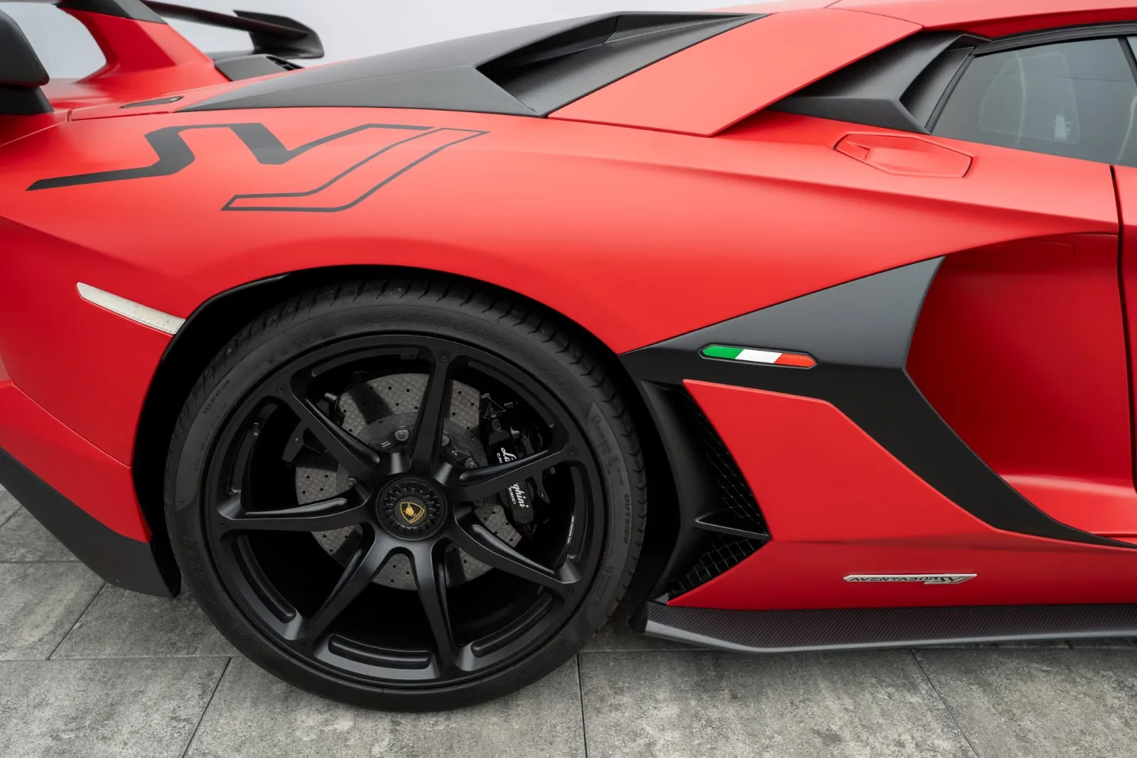 2019 Lamborghini Aventador SVJ, 21/30