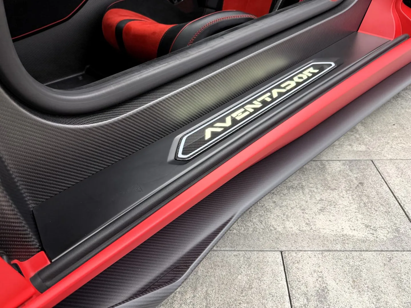 2019 Lamborghini Aventador SVJ, 27/30