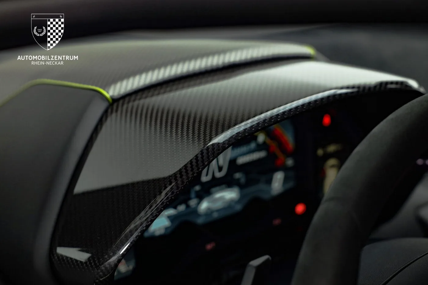 2019 Lamborghini Aventador SVJ offered by a supercar dealer in Viernheim, Germany, photo 18 of 25