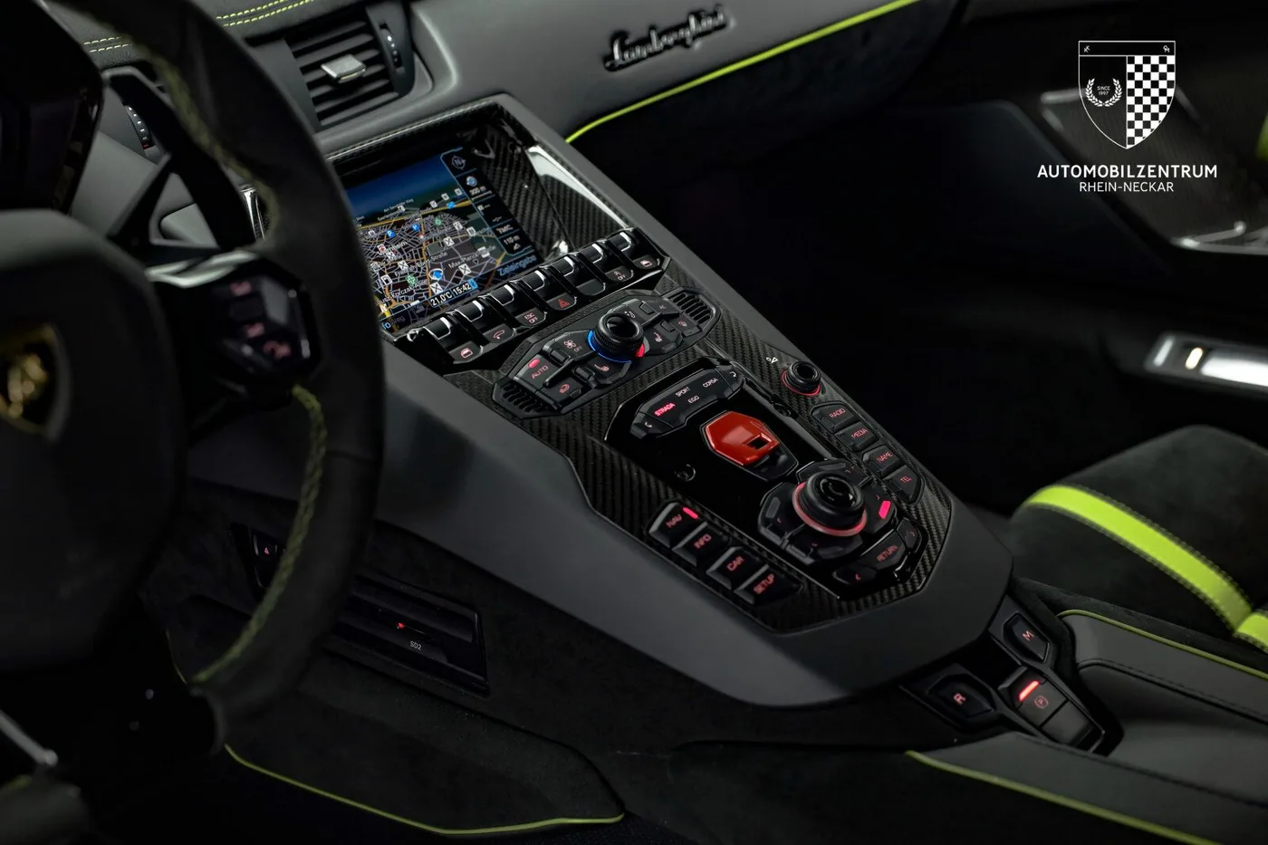 2019 Lamborghini Aventador SVJ offered by a supercar dealer in Viernheim, Germany, photo 23 of 25