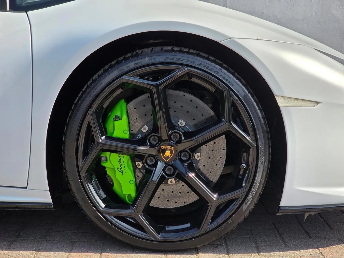 2019 Lamborghini Huracán EVO angeboten von einer Vertragshändlergruppe in Pangbourne, Vereinigtes Königreich, Foto 9 von 20