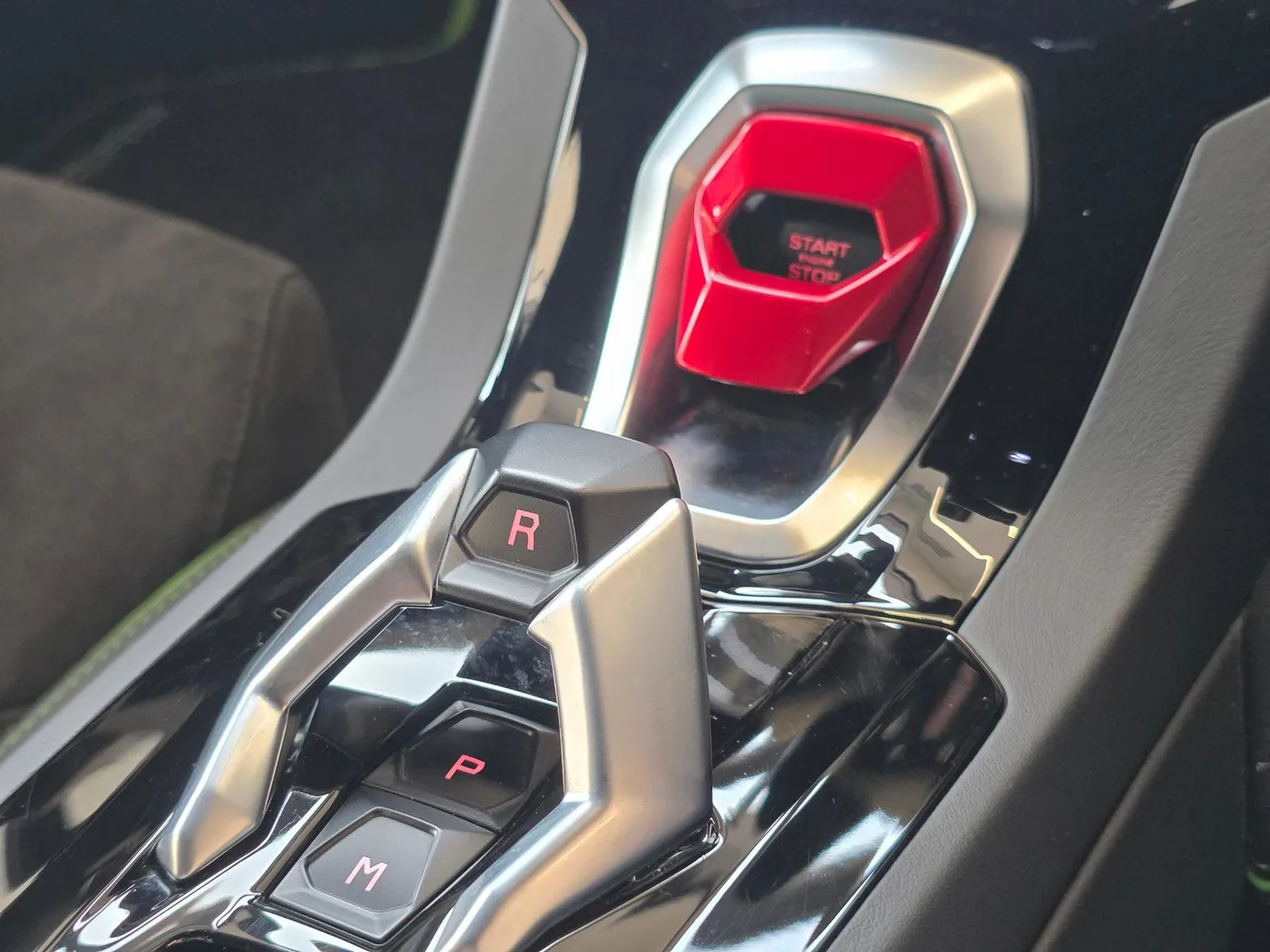 2019 Lamborghini Huracán EVO angeboten von einer Vertragshändlergruppe in Pangbourne, Vereinigtes Königreich, Foto 17 von 20