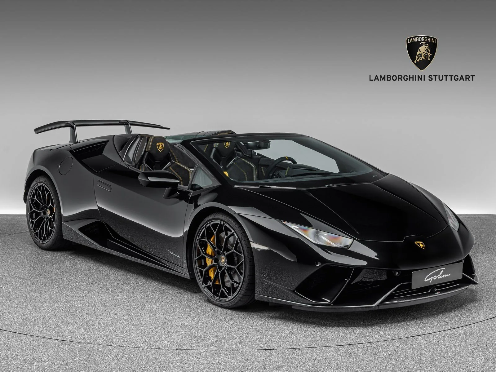 2019 Lamborghini Huracán Performante Spyder offered by a specialist dealer in Böblingen, Germany, main photo