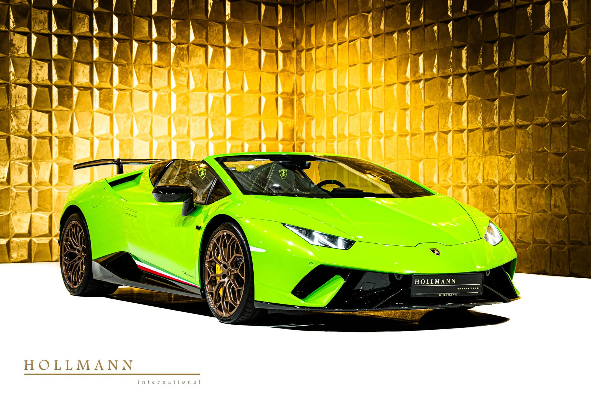 2019 Lamborghini Huracán Performante Spyder angeboten von einem Fachhändler in Stuhr, Deutschland, Hauptfoto