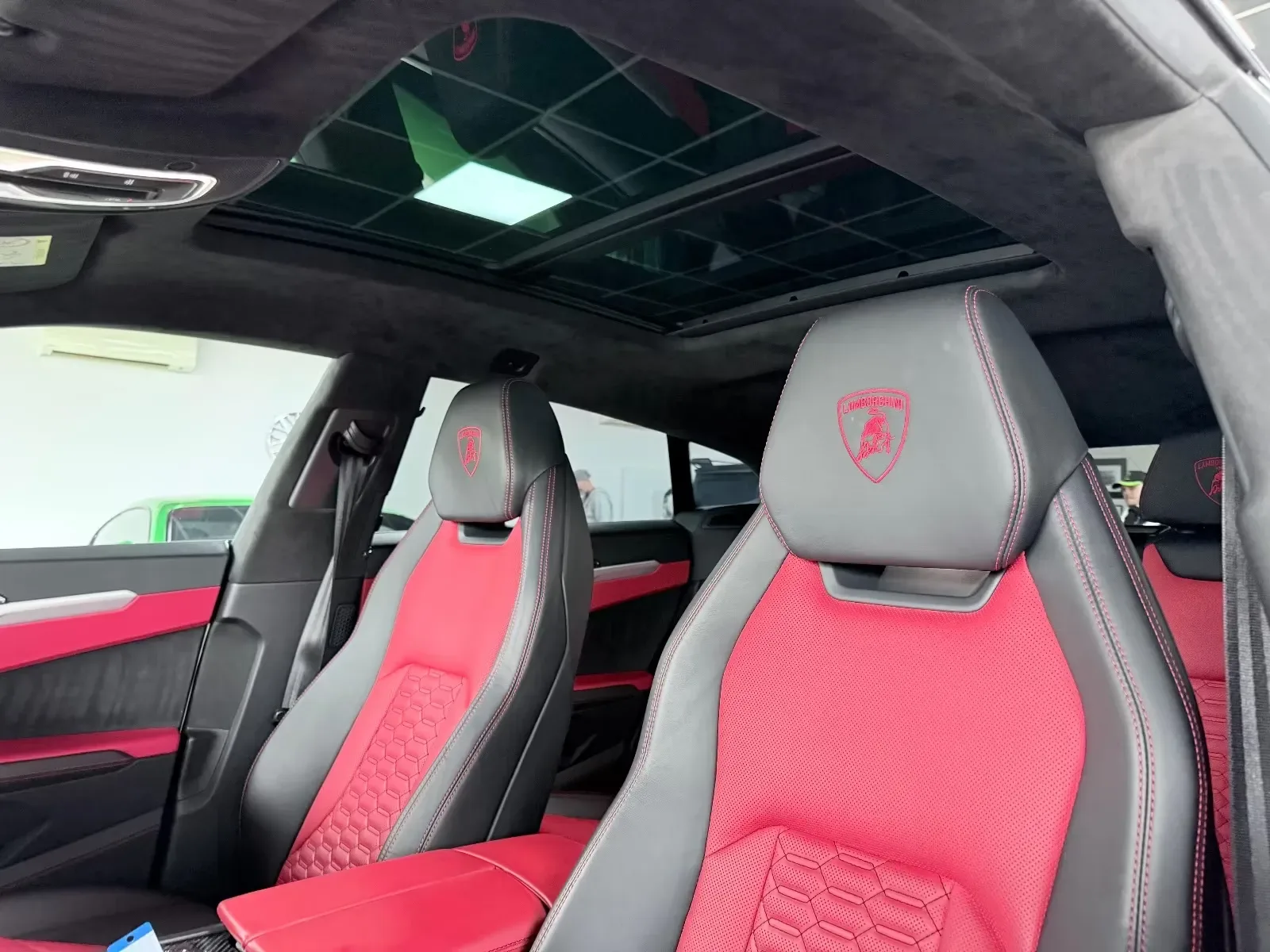 2019 Lamborghini Urus, 18/26