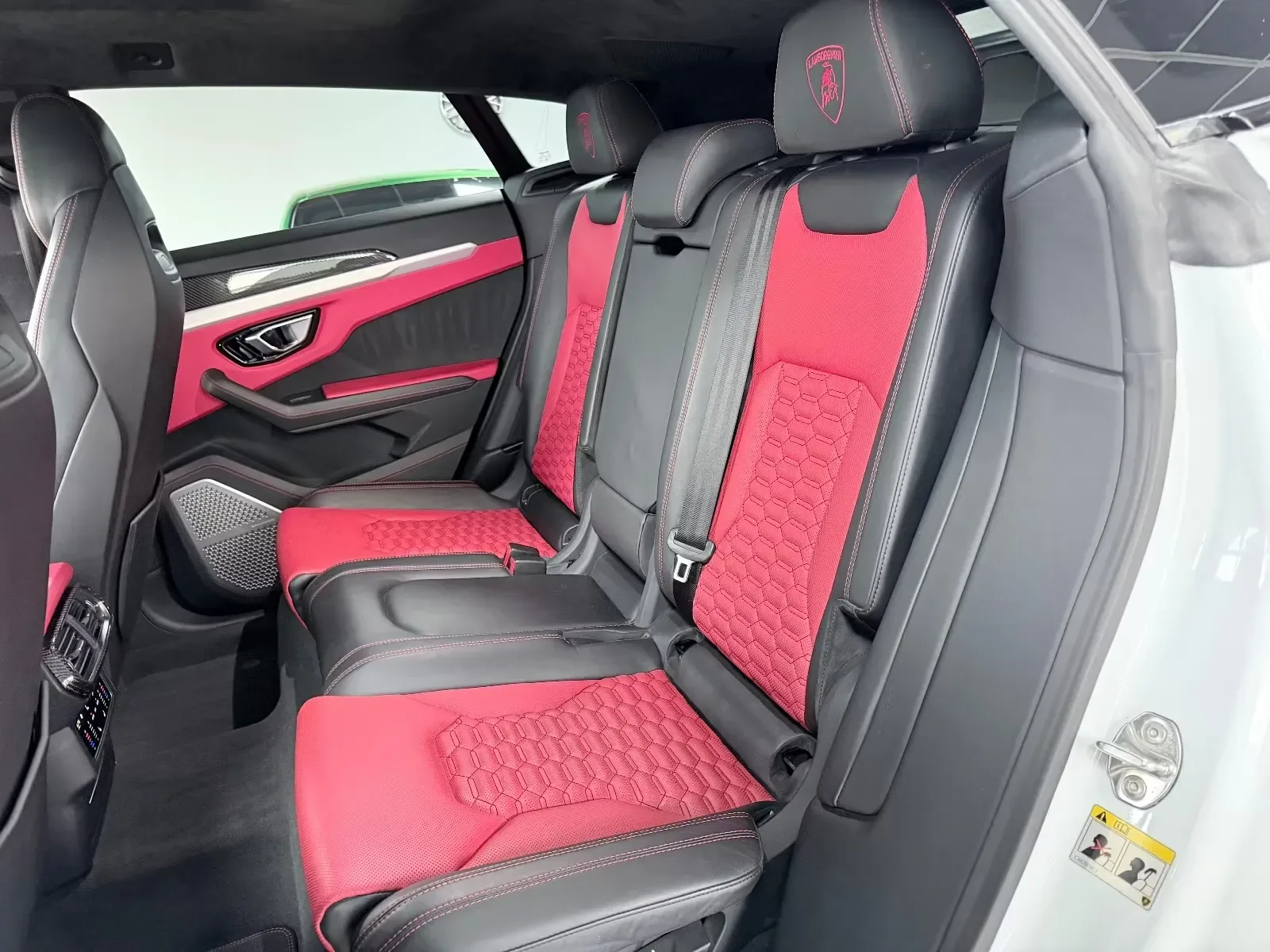 2019 Lamborghini Urus, 20/26