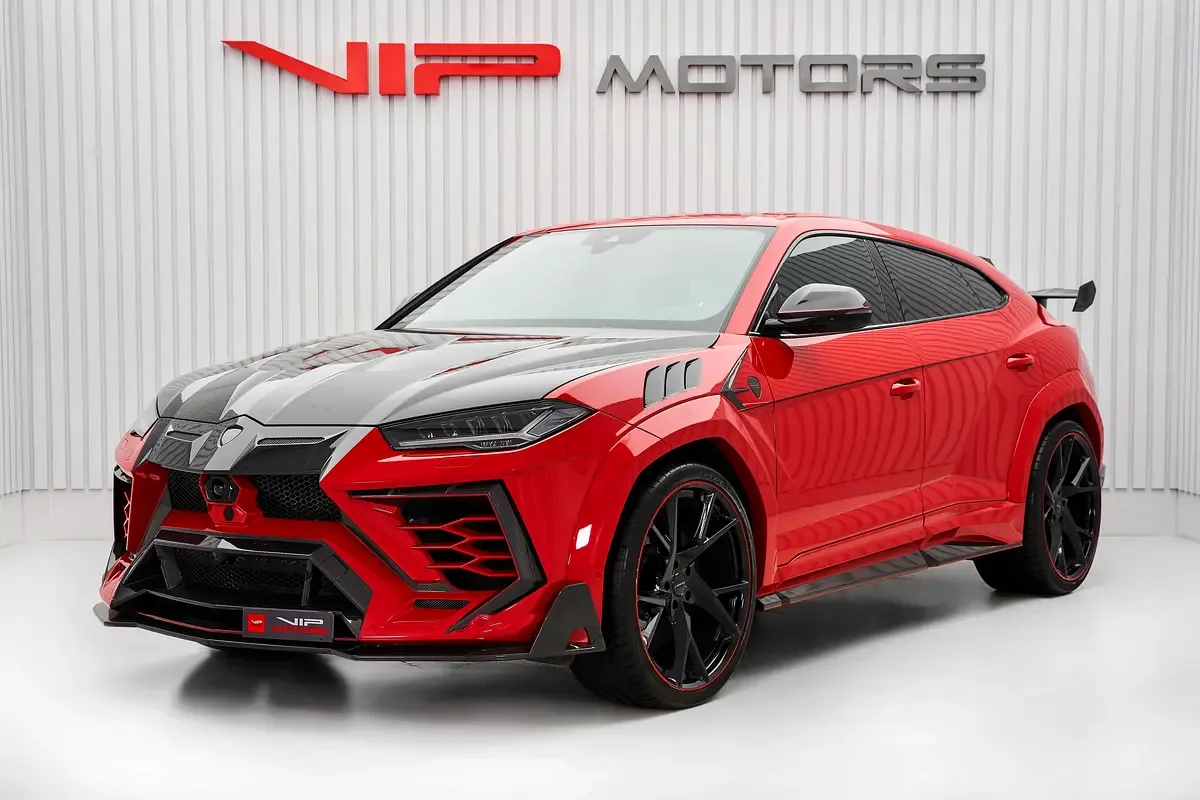 2019 Lamborghini Urus by Mansory angeboten von einem Fachhändler in Dubai, Vereinigte Arabische Emirate, Hauptfoto