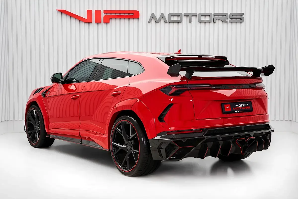 2019 Lamborghini Urus by Mansory, 6/13