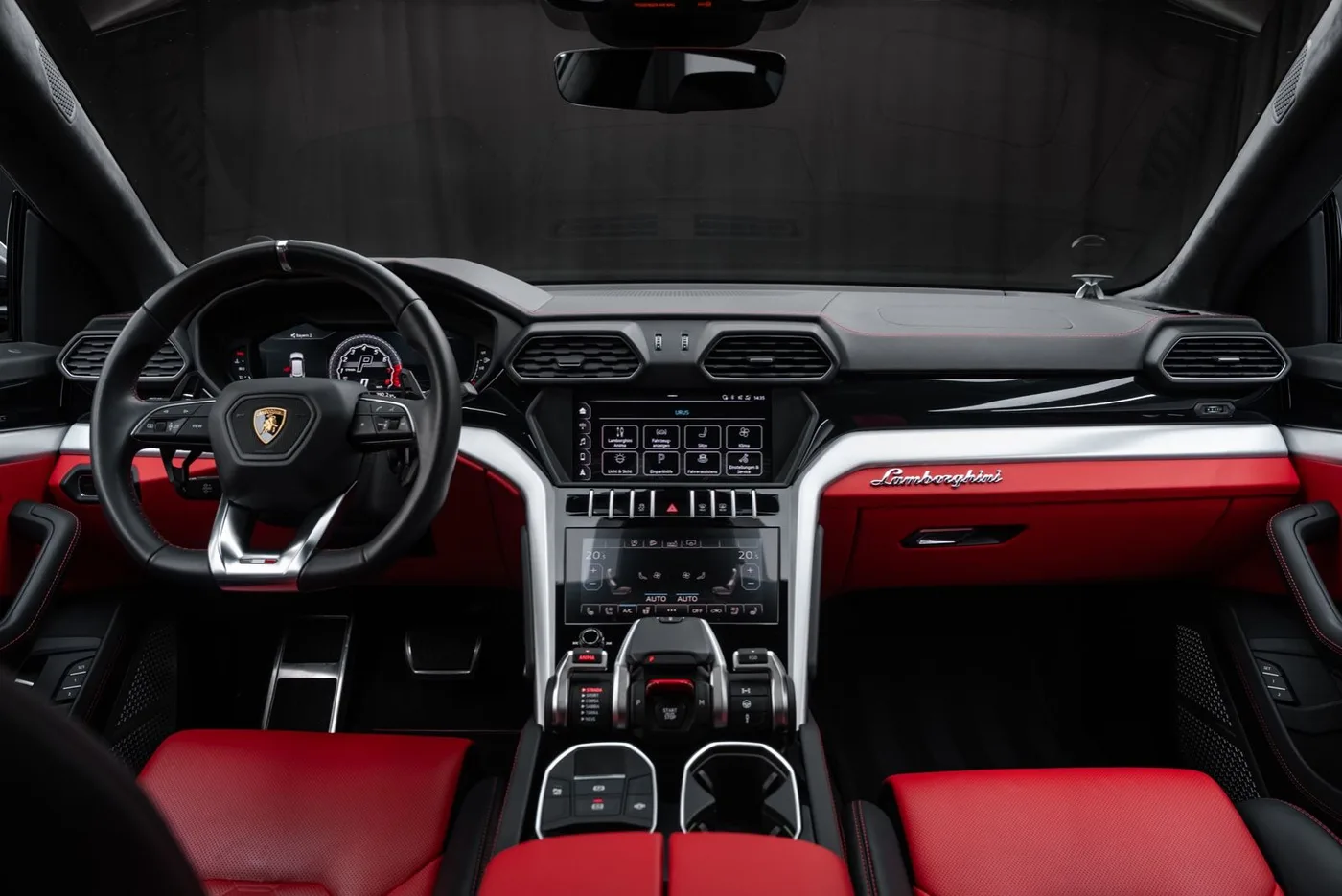 2019 Lamborghini Urus proposée par un concessionnaire spécialisé à Putzbrunn, Allemagne, photo 10 sur 15