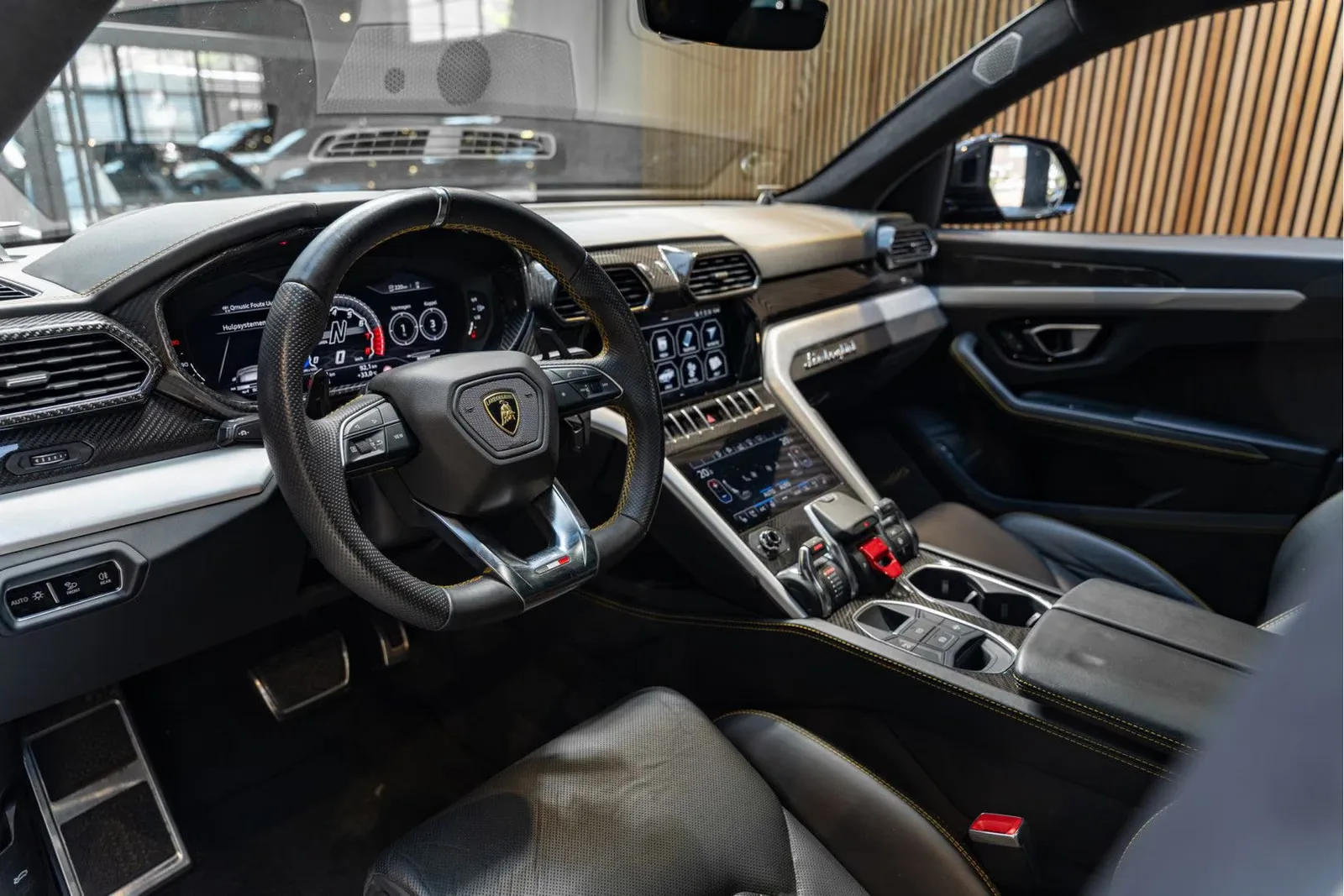 2019 Lamborghini Urus, 6/30