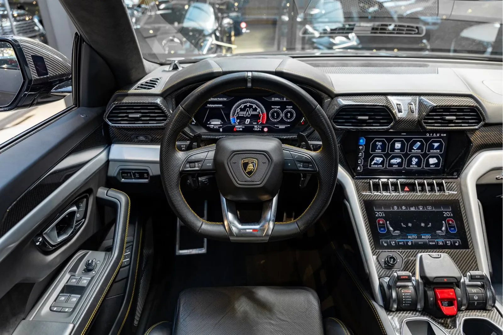 2019 Lamborghini Urus, 7/30