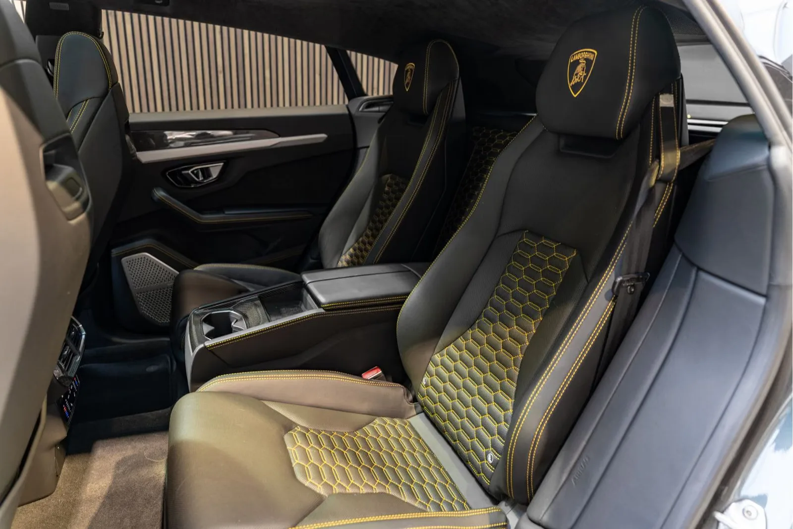 2019 Lamborghini Urus, 10/30