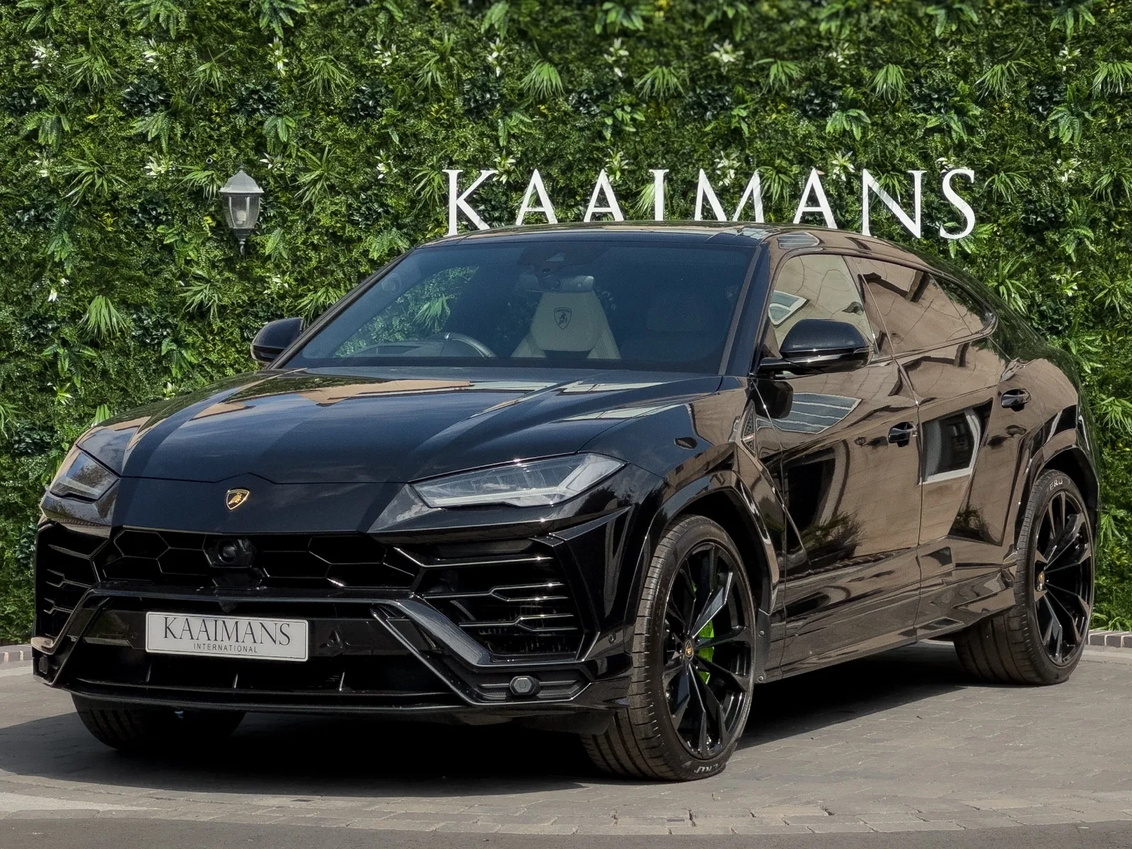 2019 Lamborghini Urus, 3/30