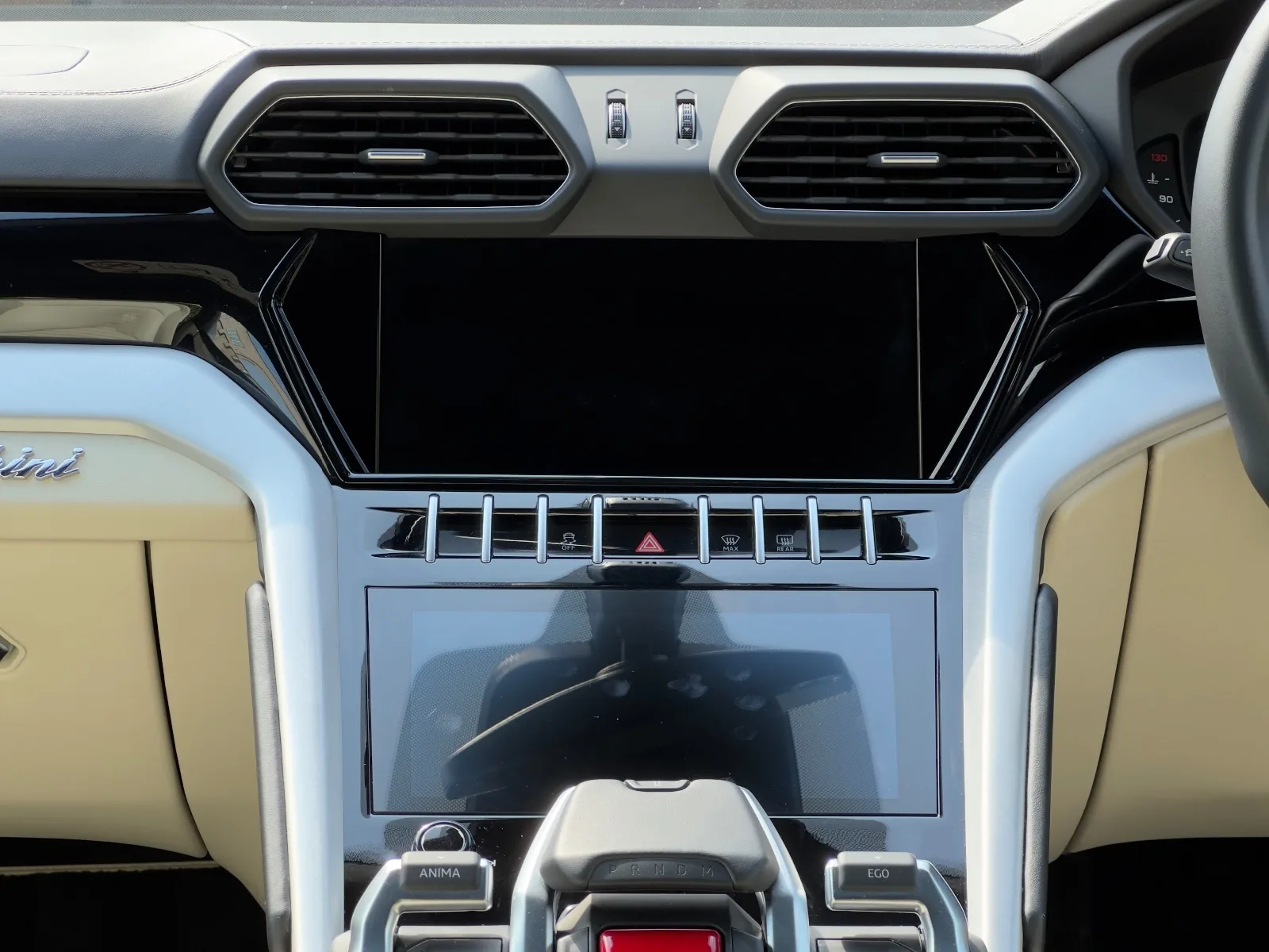 2019 Lamborghini Urus, 28/30