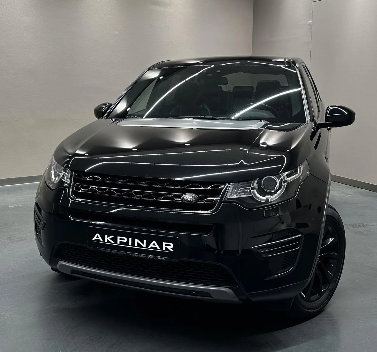 2019 Land Rover Discovery Sport SE, 2/24