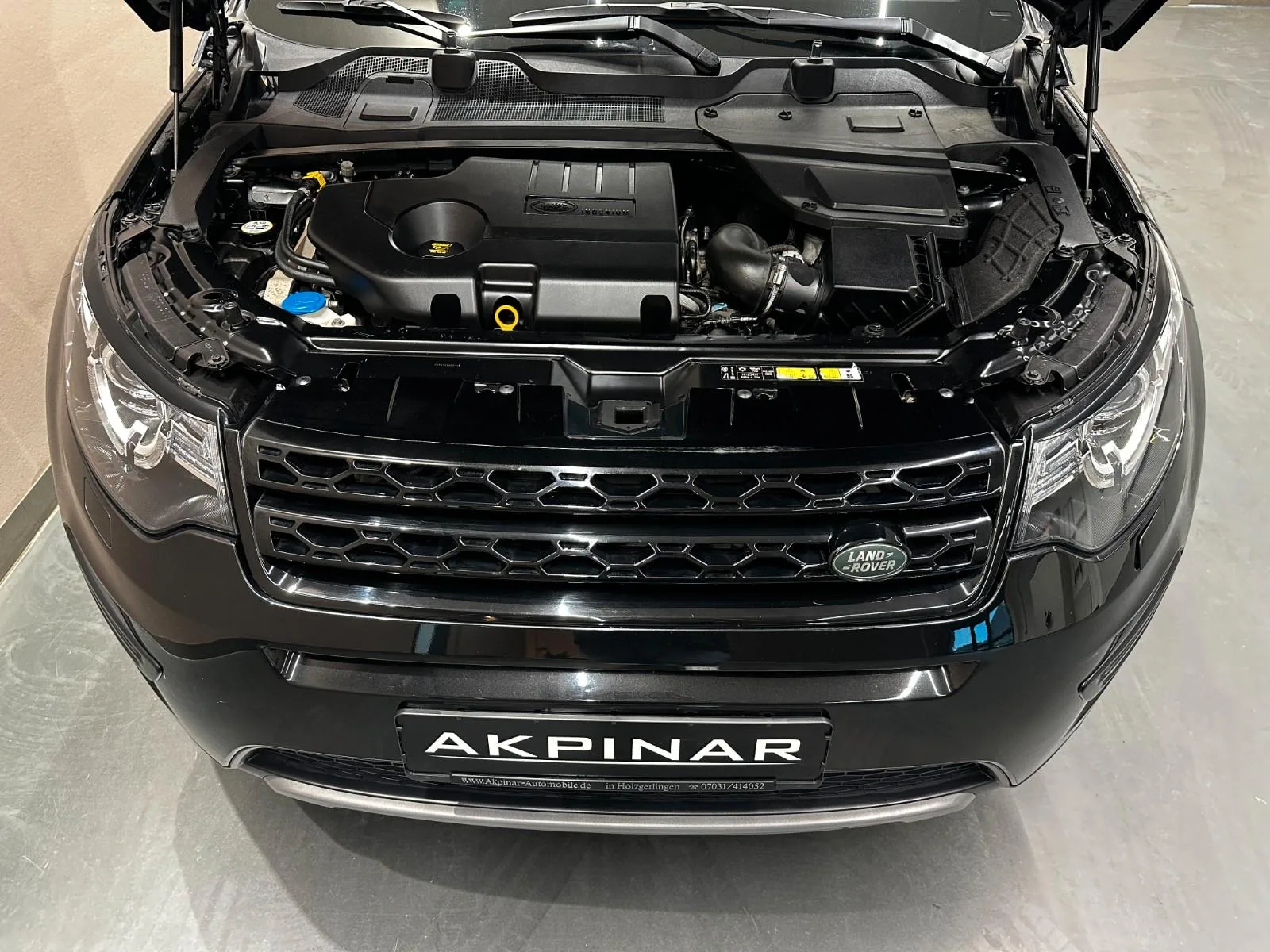 2019 Land Rover Discovery Sport SE, 8/24