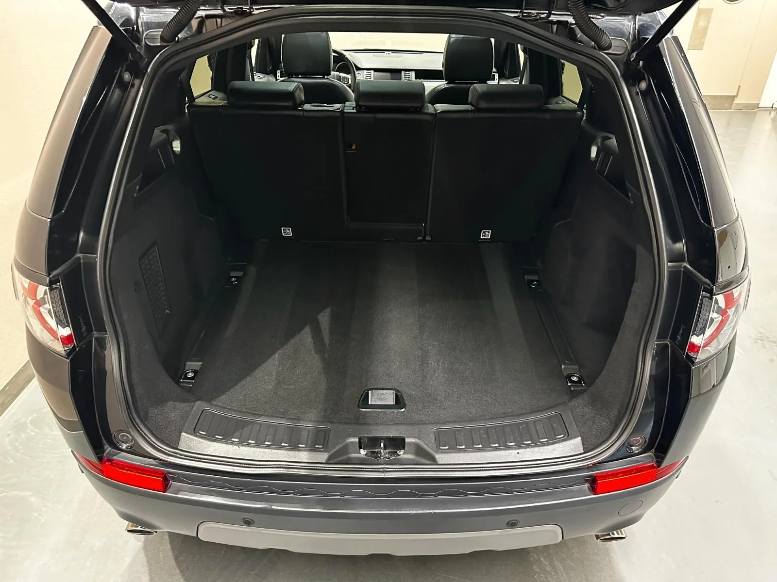 2019 Land Rover Discovery Sport SE, 16/24