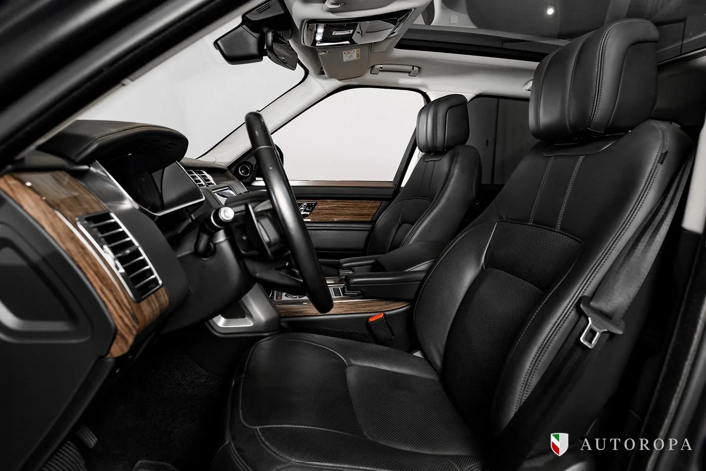 2019 Land Rover Range Rover P400e, Vogue offered by an official Ferrari and Maserati dealer in Arlöv, Sweden, photo 8 of 10