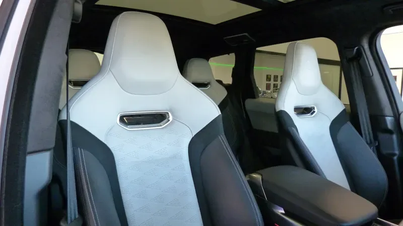2019 Land Rover Range Rover Sport SVR, 19/30