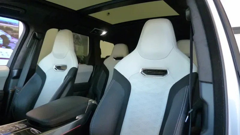 2019 Land Rover Range Rover Sport SVR, 20/30