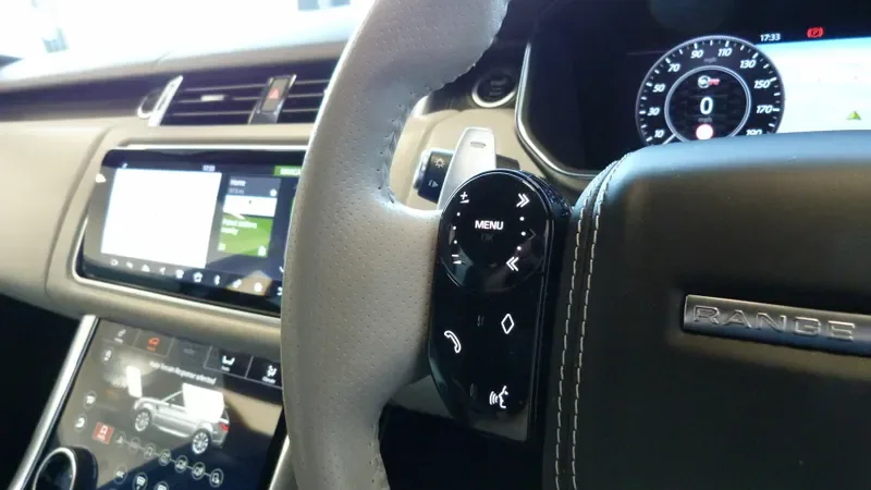 2019 Land Rover Range Rover Sport SVR, 28/30