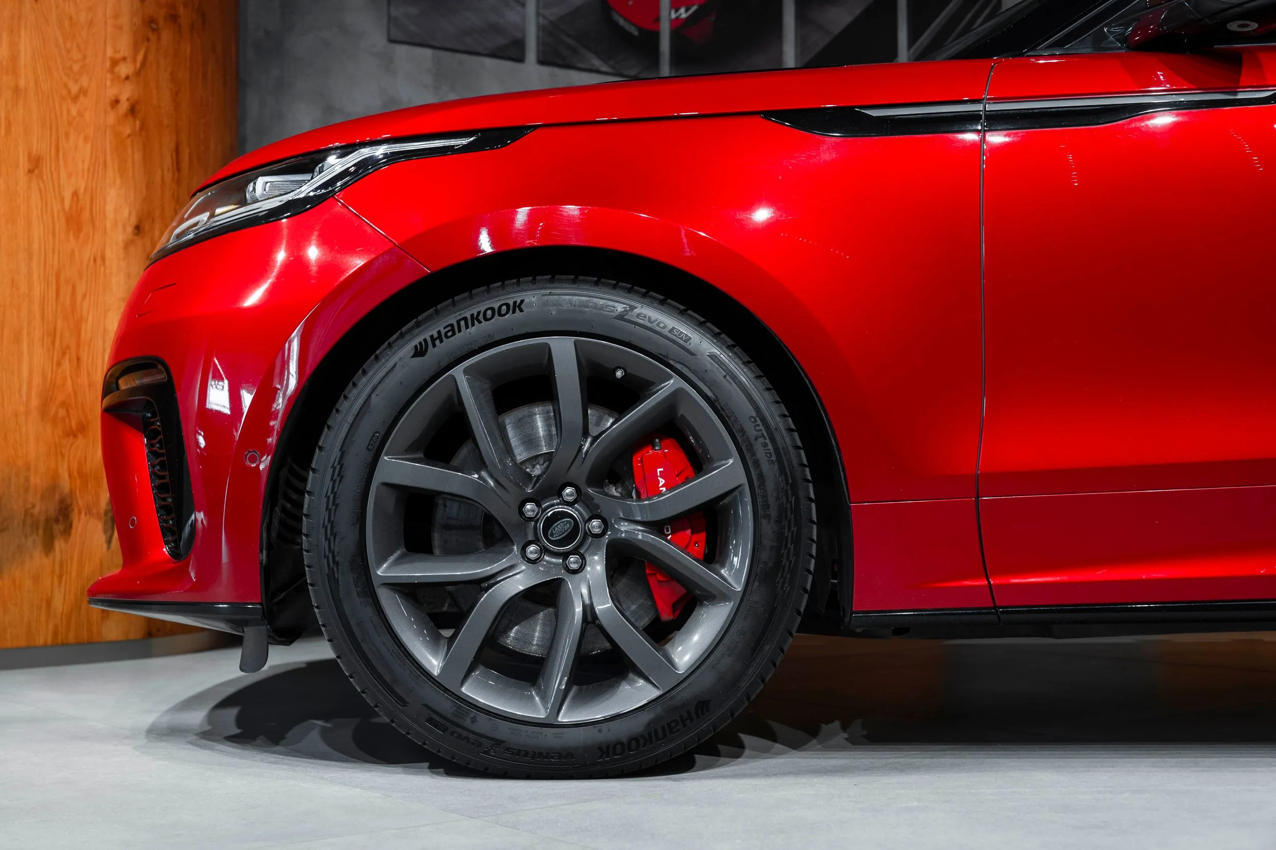 2019 Land Rover Range Rover Velar SVAutobiography Dynamic Edition, 3/25