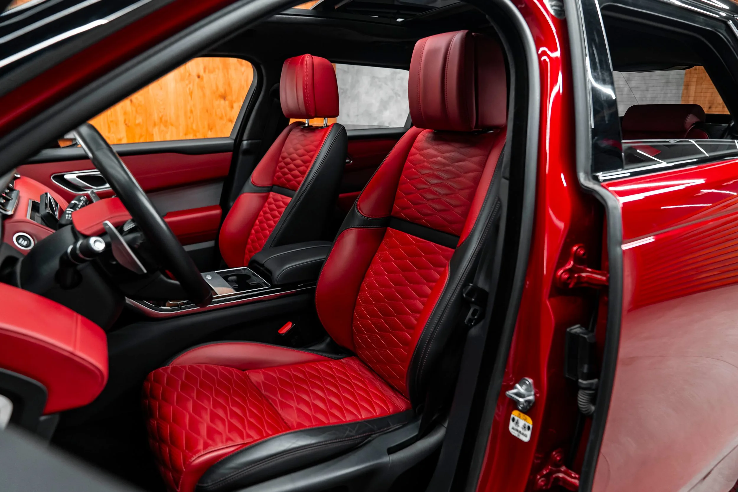 2019 Land Rover Range Rover Velar SVAutobiography Dynamic Edition, 10/25