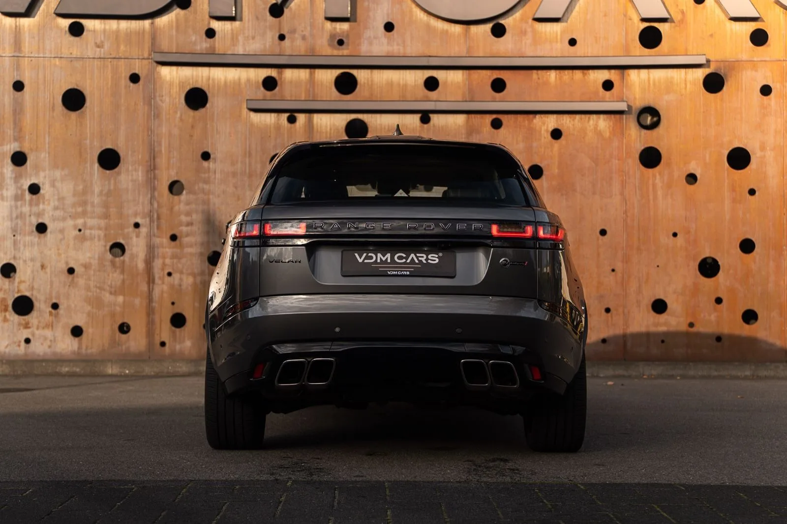 2019 Land Rover Range Rover Velar SVAutobiography Dynamic, 4/30