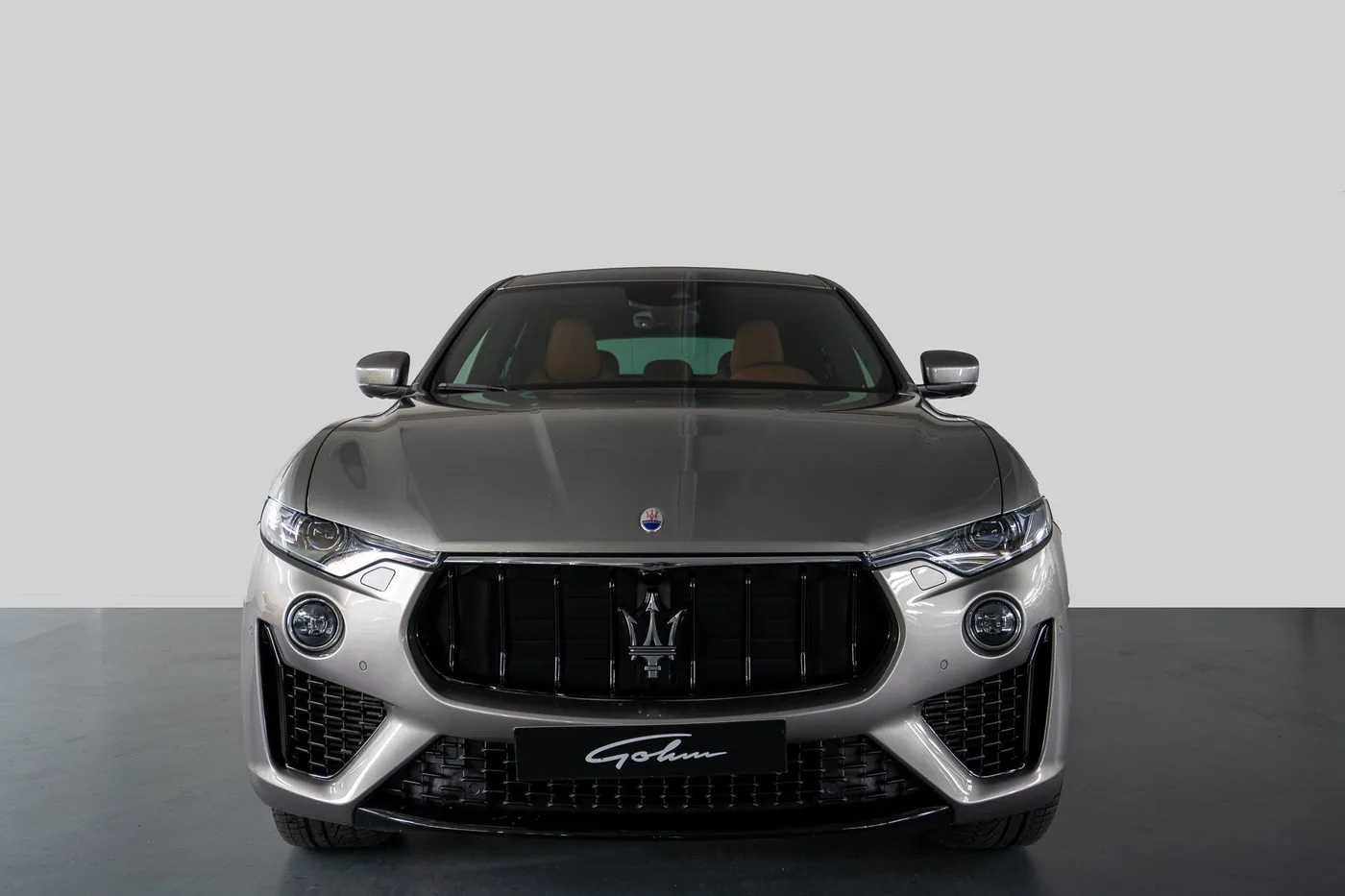 2019 Maserati Levante Modena proposée par un concessionnaire spécialisé à Singen, Allemagne, photo 3 sur 24