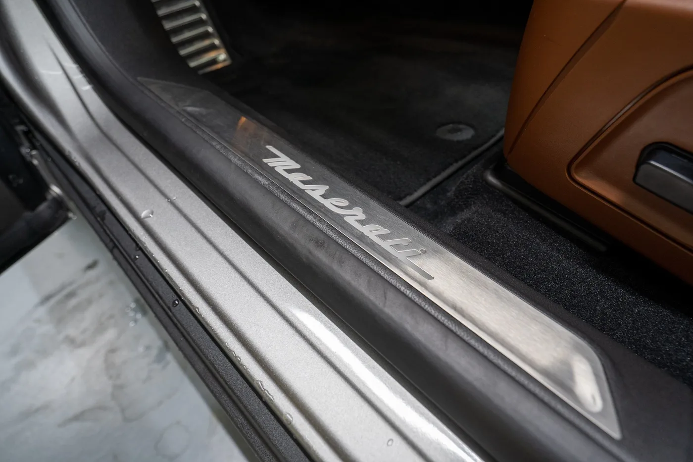 2019 Maserati Levante Modena proposée par un concessionnaire spécialisé à Singen, Allemagne, photo 12 sur 24