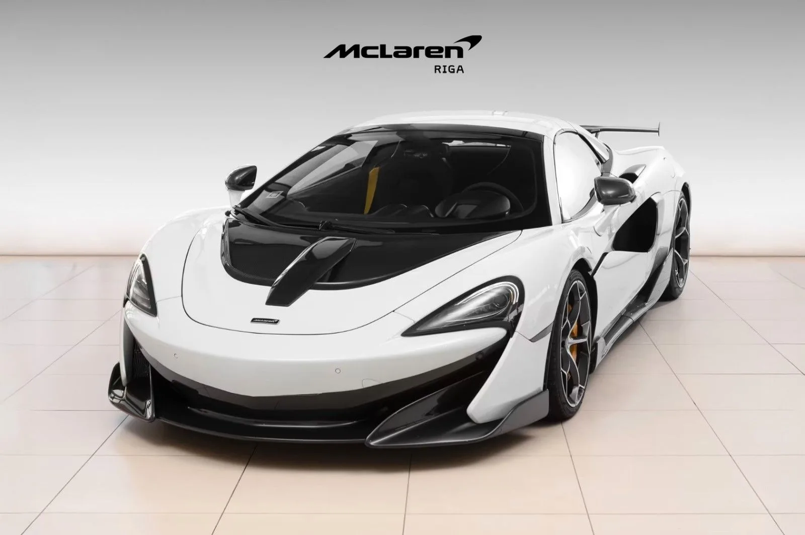 2019 McLaren 570S Spider proposée par un spécialiste de la supercar à Riga, Lettonie, photo principale