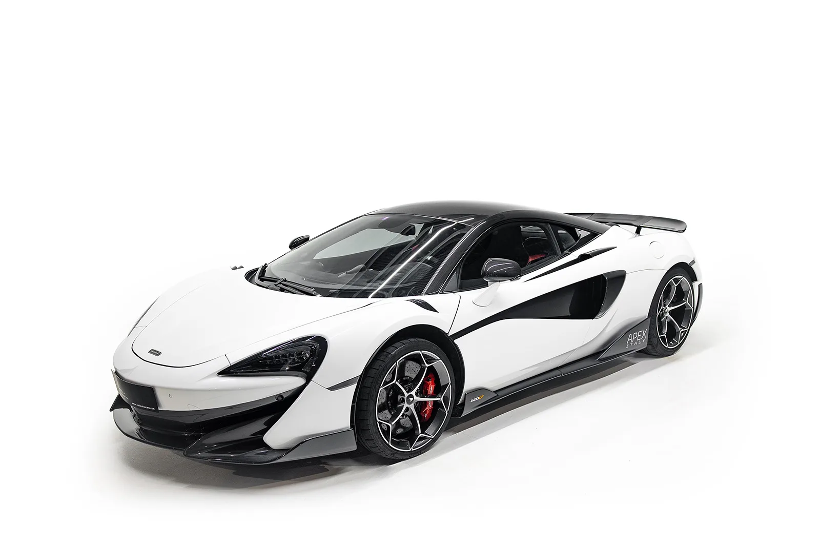 2019 McLaren 600LT offered by a specialist dealer in Kerpen, Germany, main photo
