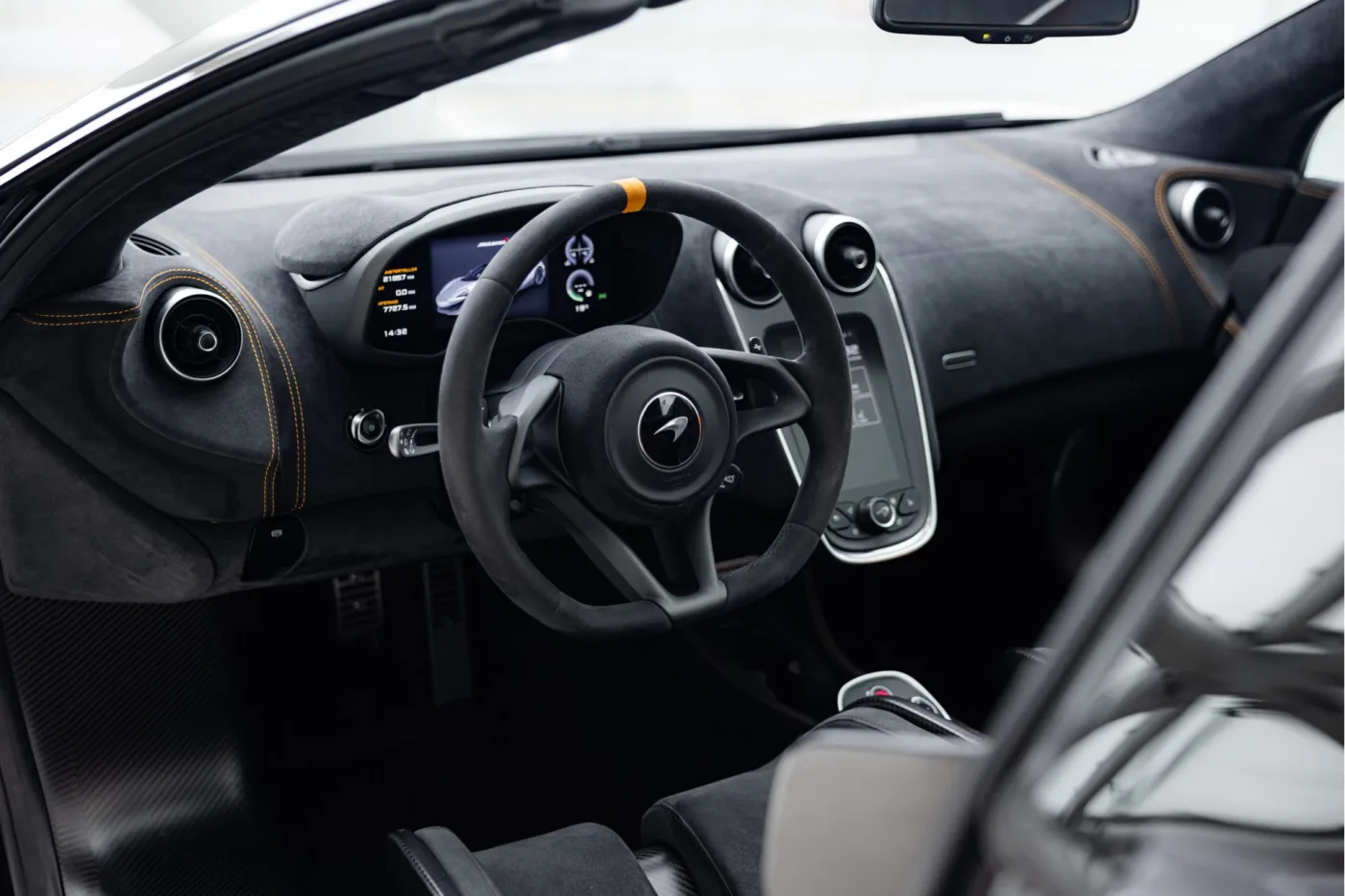 2019 McLaren 600LT Spider angeboten von einem offiziellen McLaren und Morgan-Vertragshändler in Utrecht, Niederlande, Foto 12 von 25
