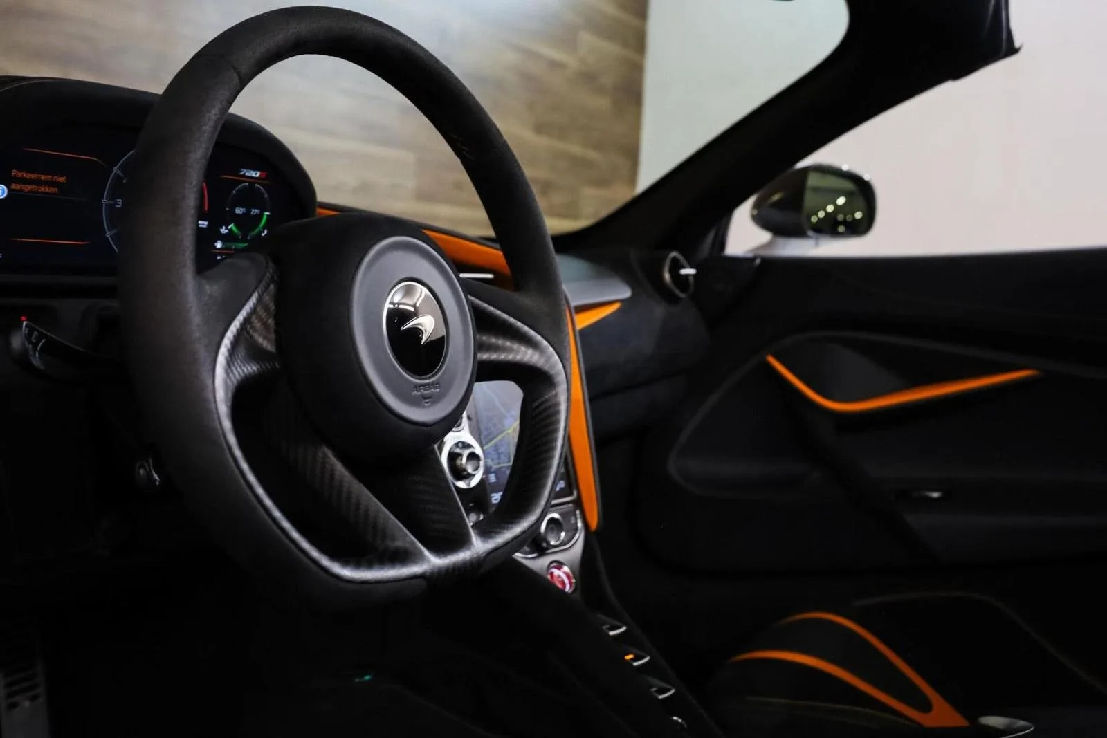 2019 McLaren 720S Spider Performance, 24/30