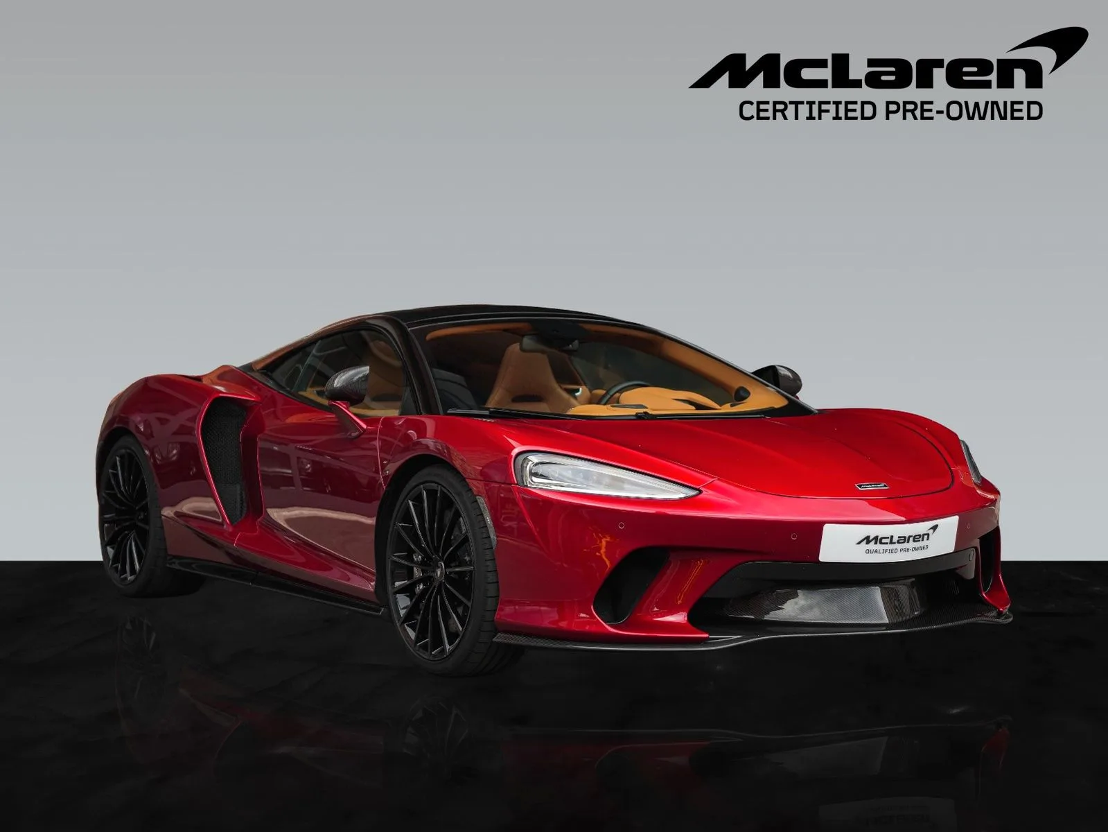 2019 McLaren GT proposée par un concessionnaire agréé à Frankfurt, Allemagne, photo principale