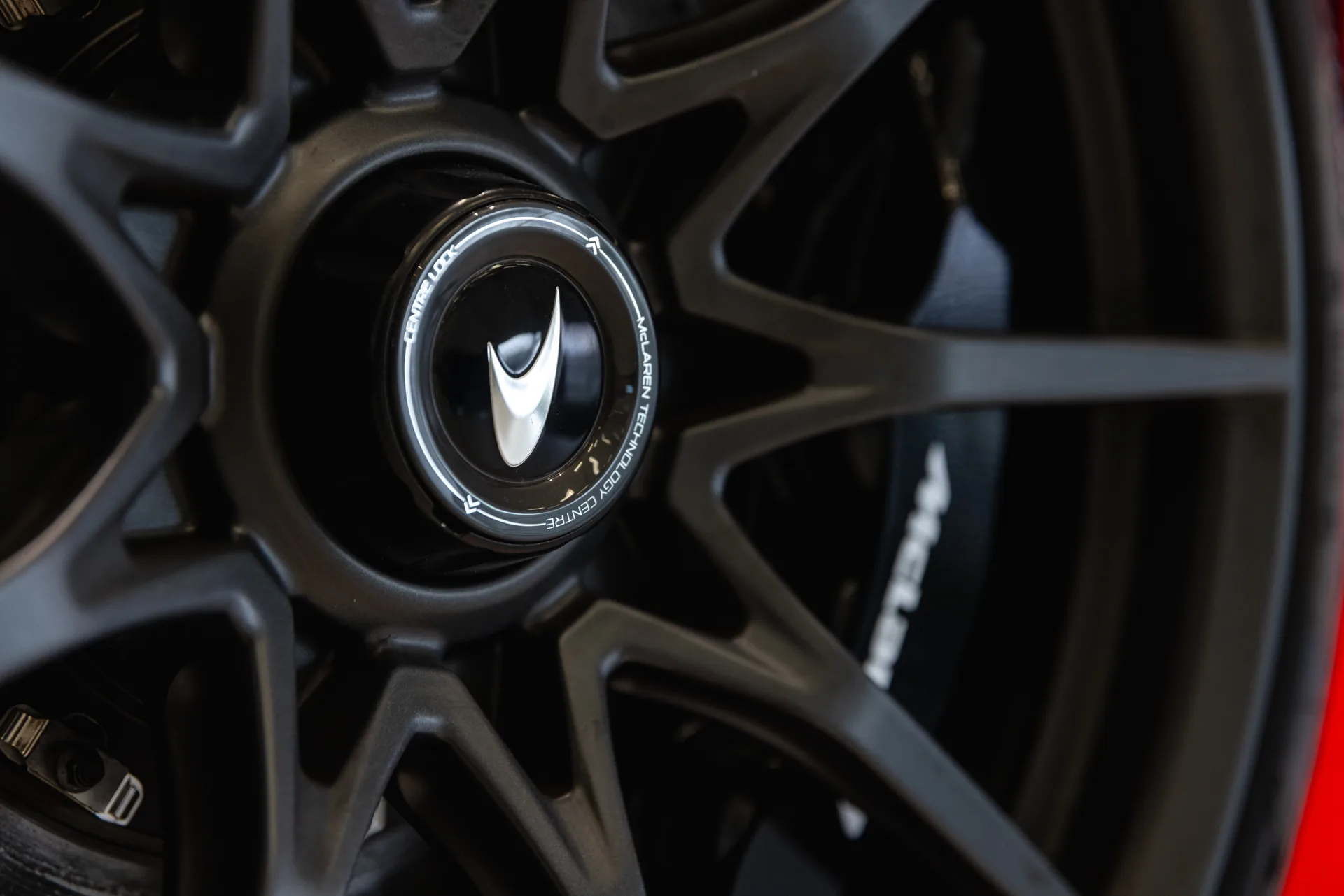 2019 McLaren Senna, 15/30