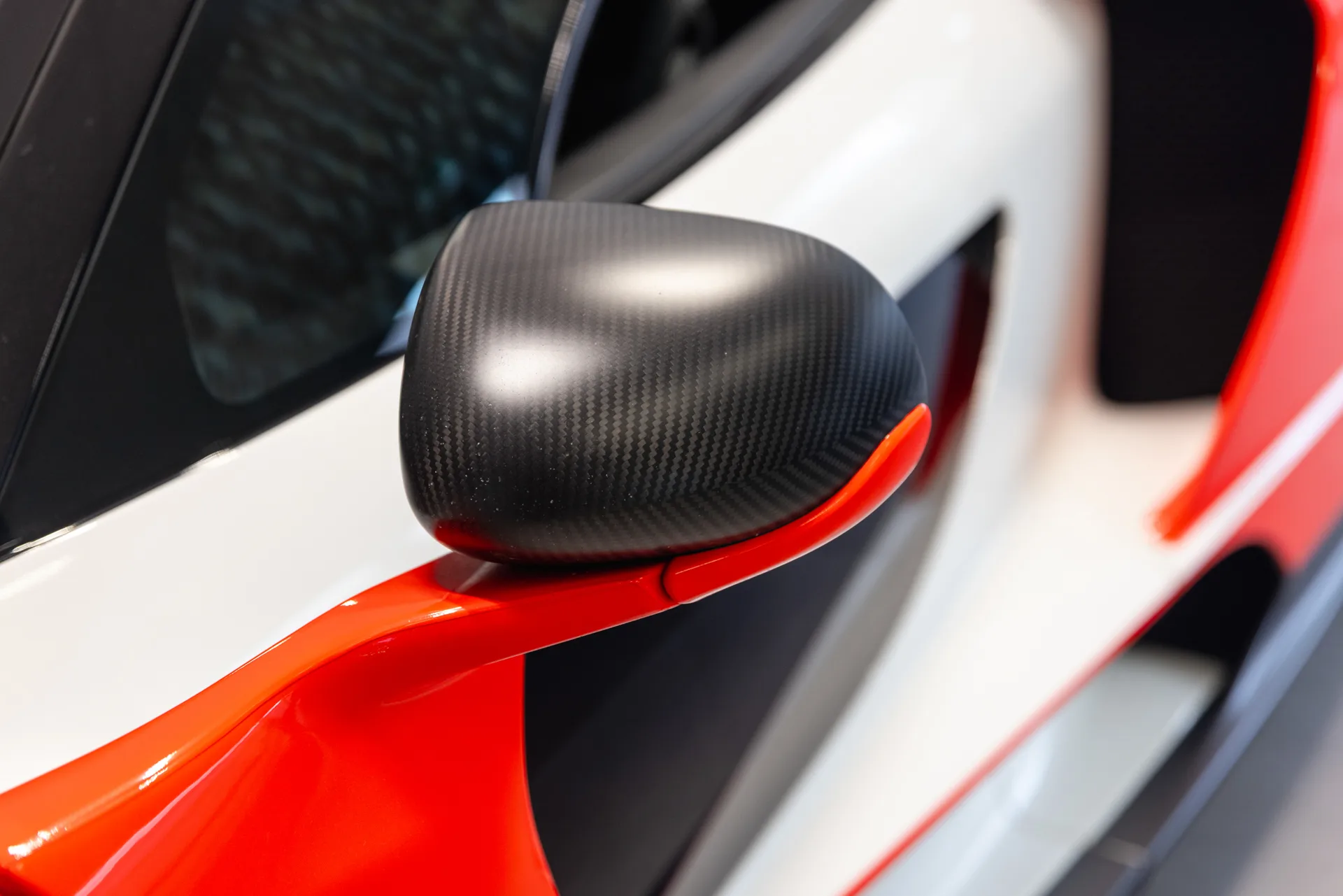 2019 McLaren Senna, 16/30