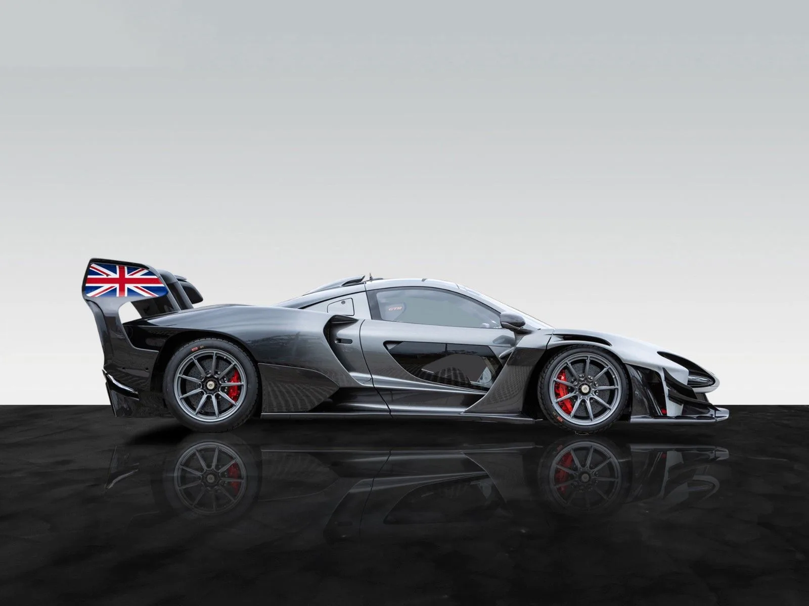 2019 McLaren Senna GTR, 7/29