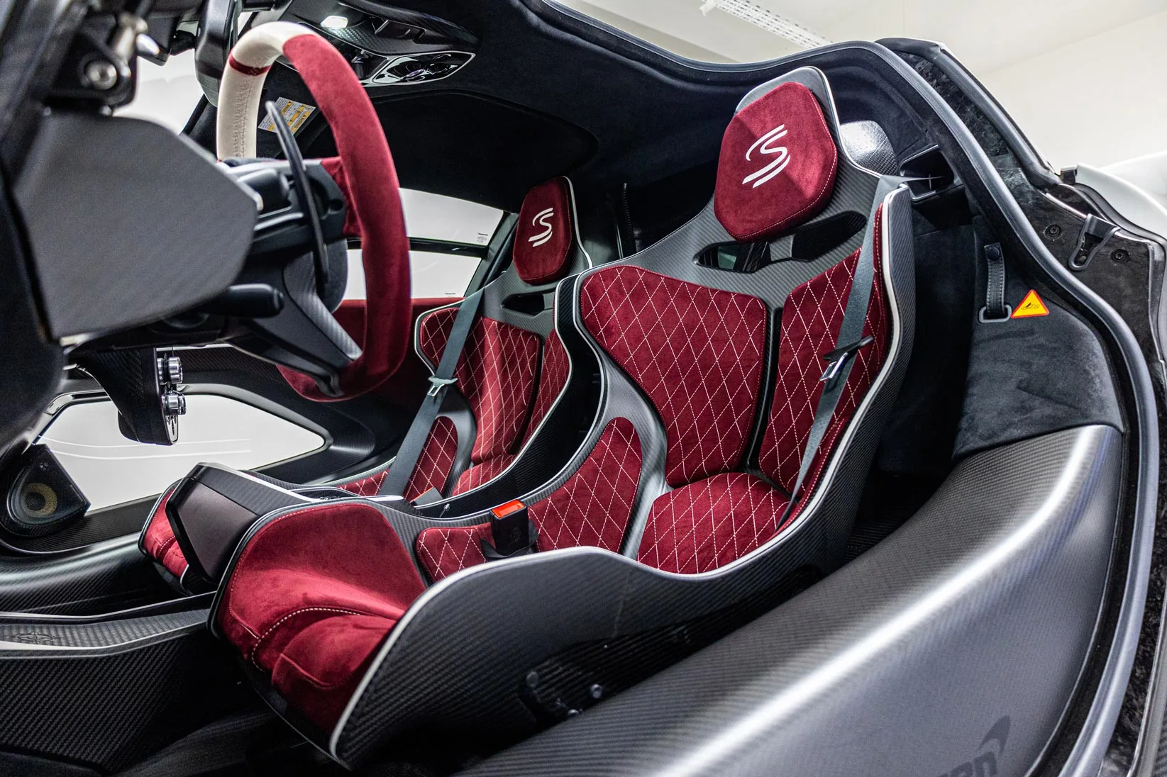 2019 McLaren Senna Ayrton Senna Edition, 7/24